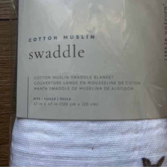 Swaddle - Picture 3 of 3
